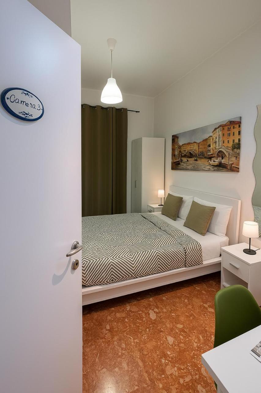 Colosseo Rooms B&B 로마 객실 사진